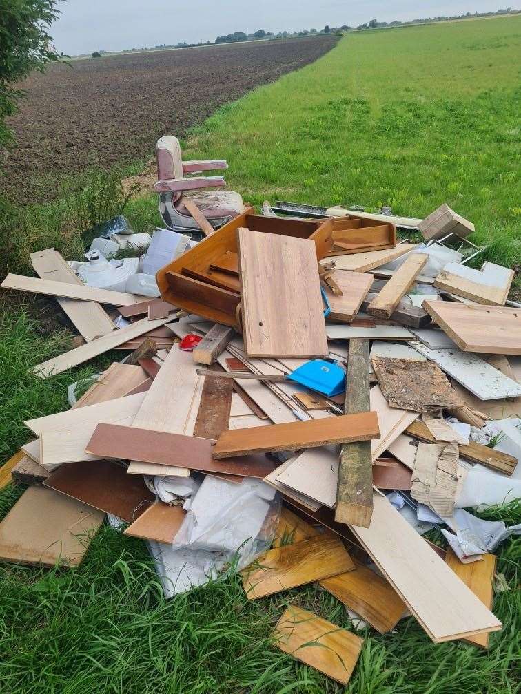 Barber equipment was dumped in South Drove, Spalding Common