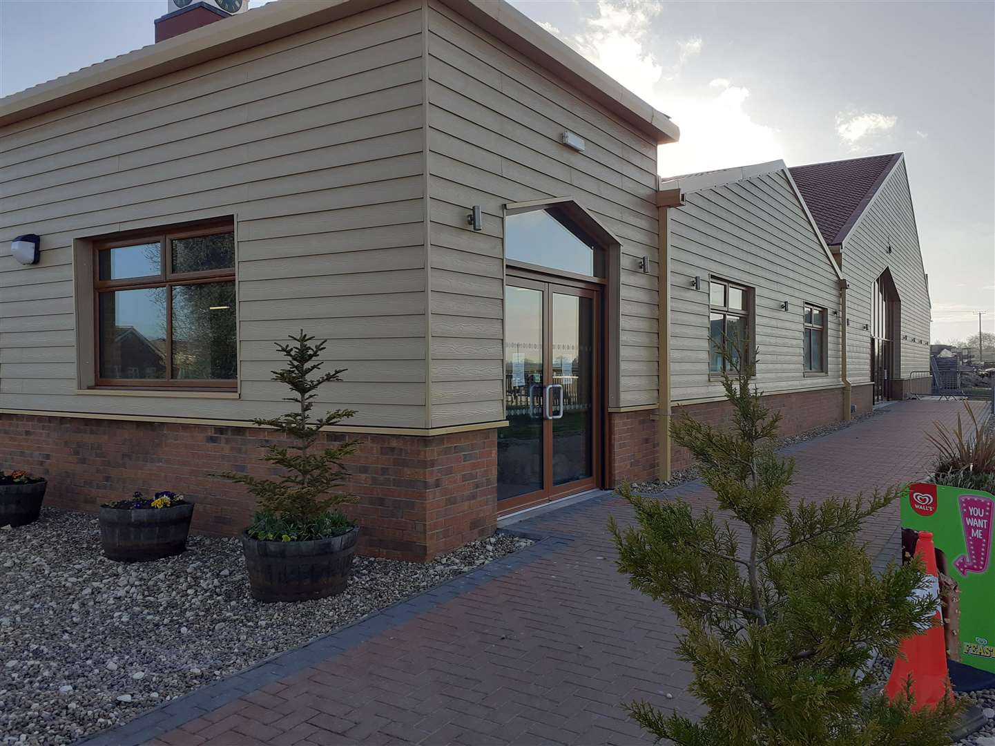 The Ivy's Farm Shop in Swineshead. (32959891)