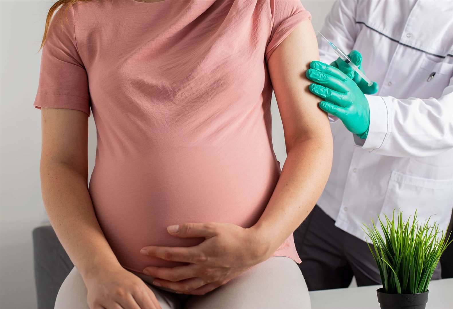 People can be eligible for covid and flu vaccinations due to age or health conditions, including pregnancy. Photo: iStock