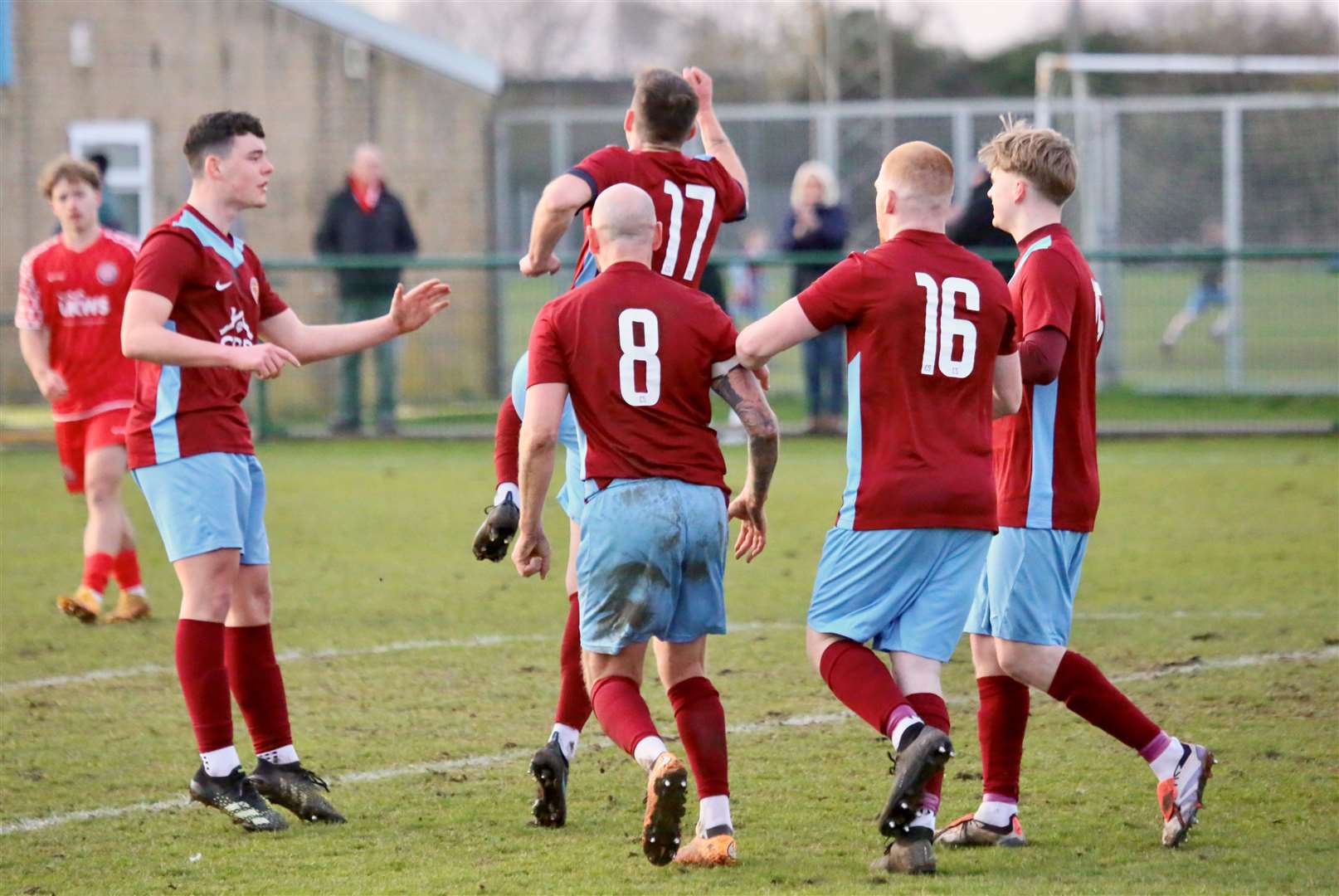 Oleksandr Muzychuk celebrates his winner. Photo: Jason Richardson