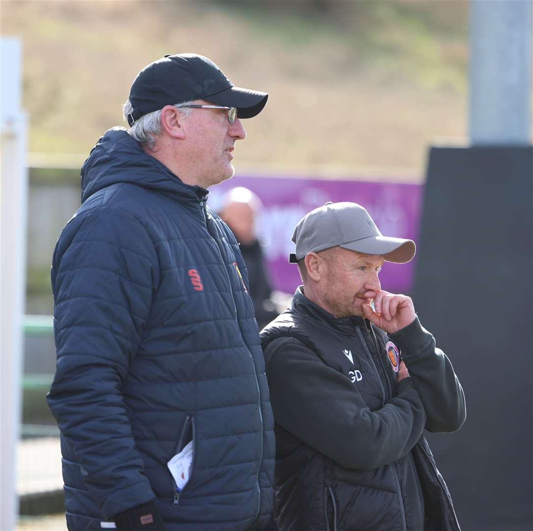 Stamford manager Graham Drury with former Blackburn Rovers goalkeeper Tim Flowers who is the boss of Alvechurch. Photo: Rob O'Brien