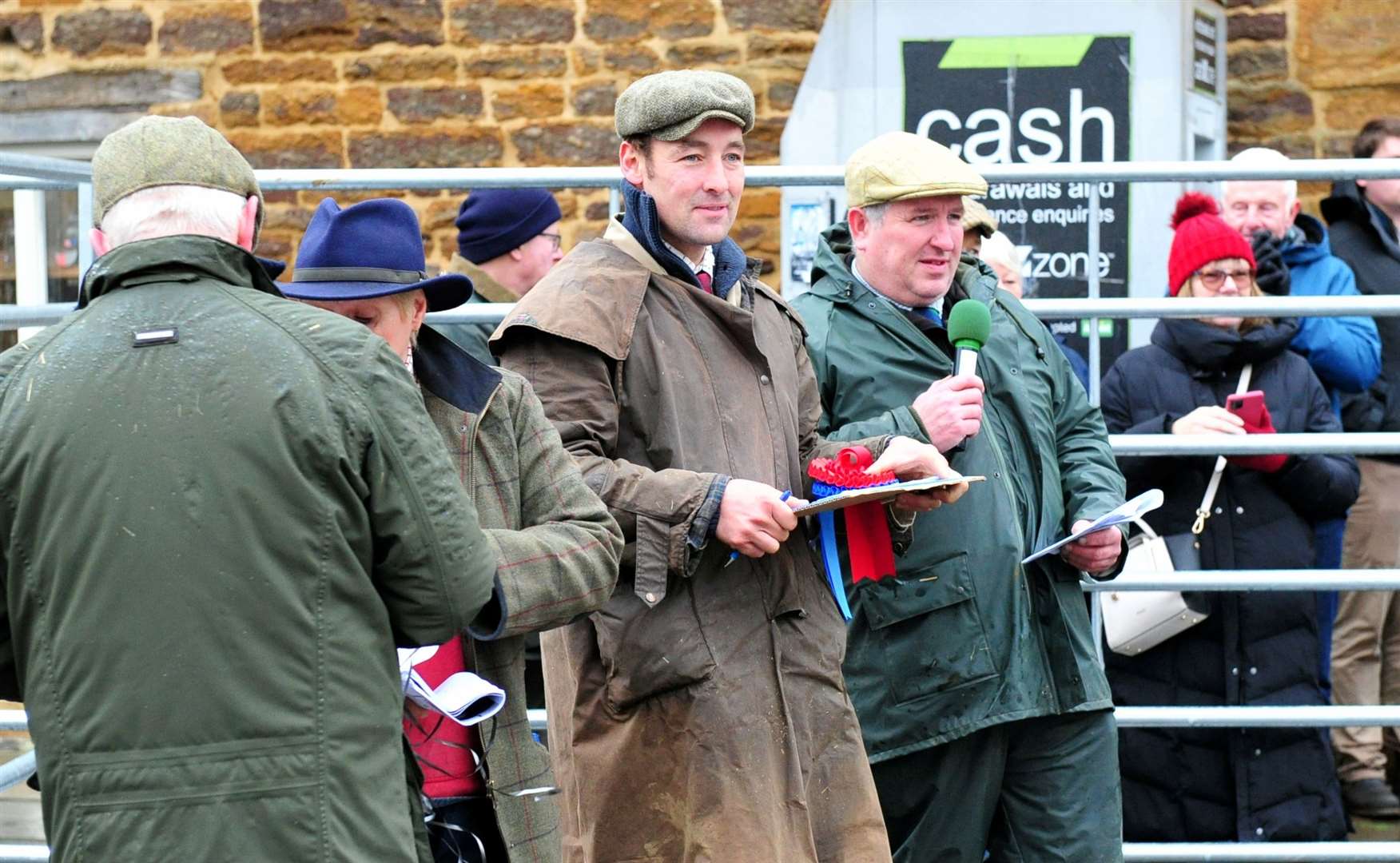 Judging at the Uppingham Fatstock Show. Photo: Chris Lowndes.