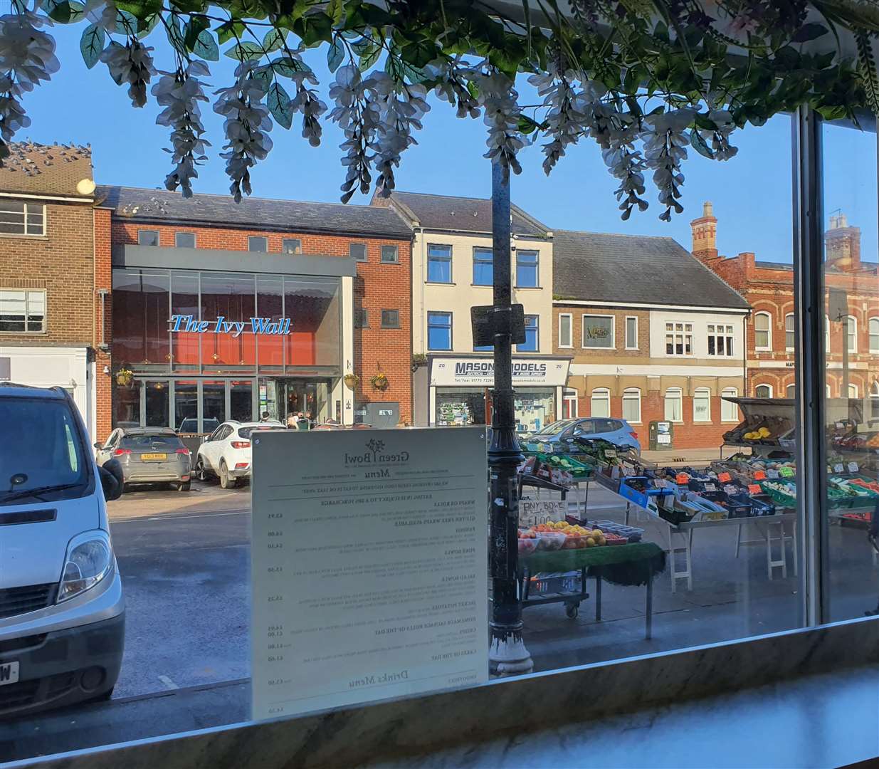 A perfect place to people watch
