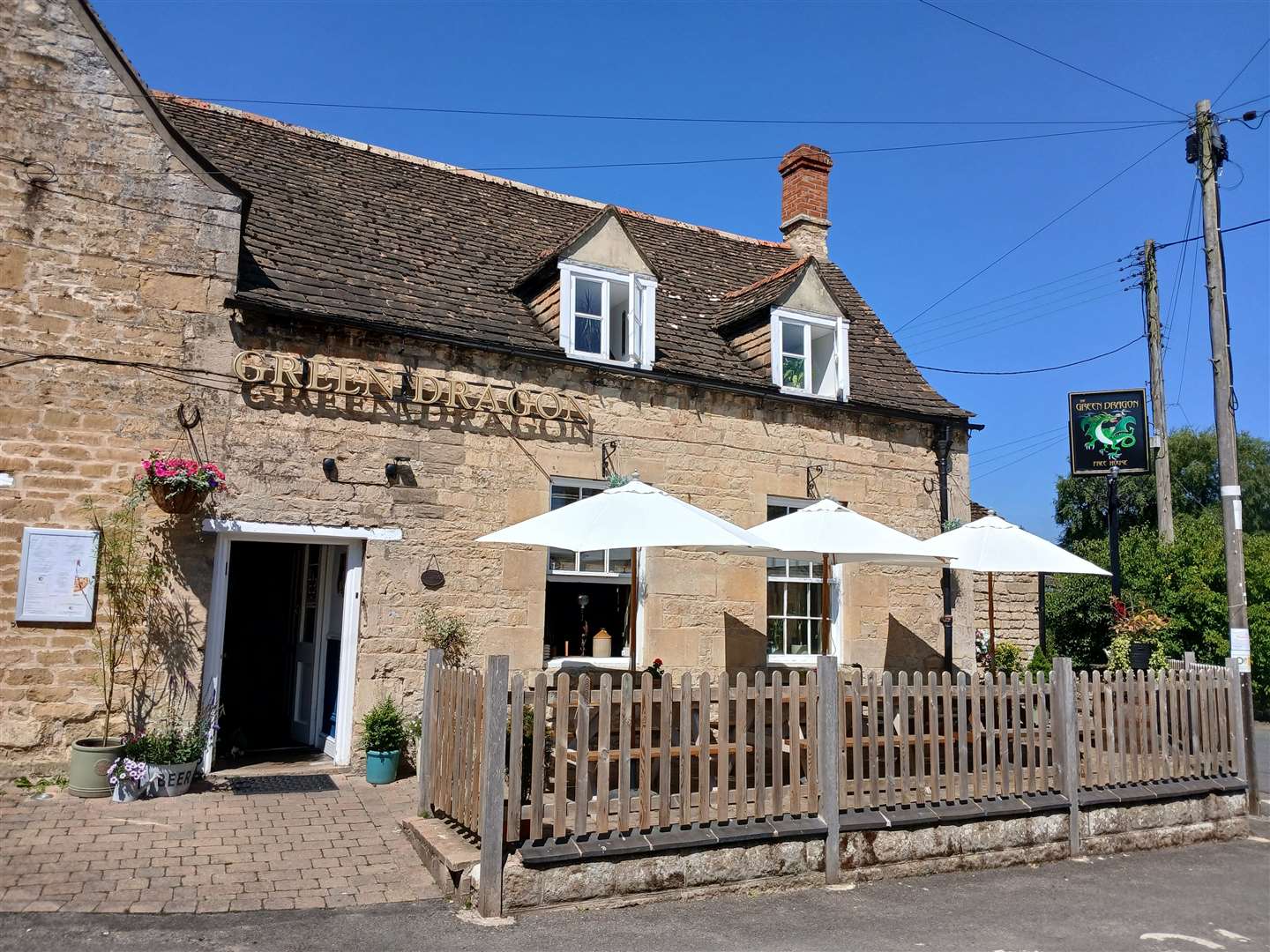 The Green Dragon, Ryhall