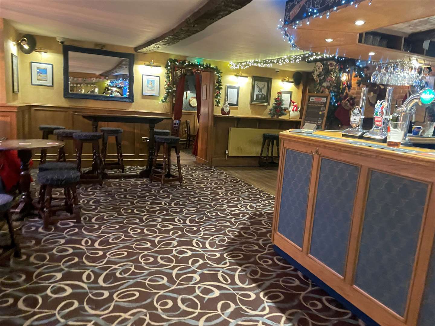 The Ivy is a warm, well-lit and comfy pub