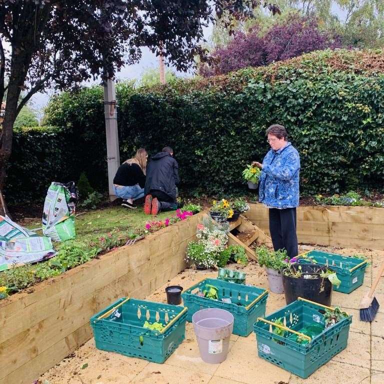 Pepper's members brighten up Oakham Fire Station