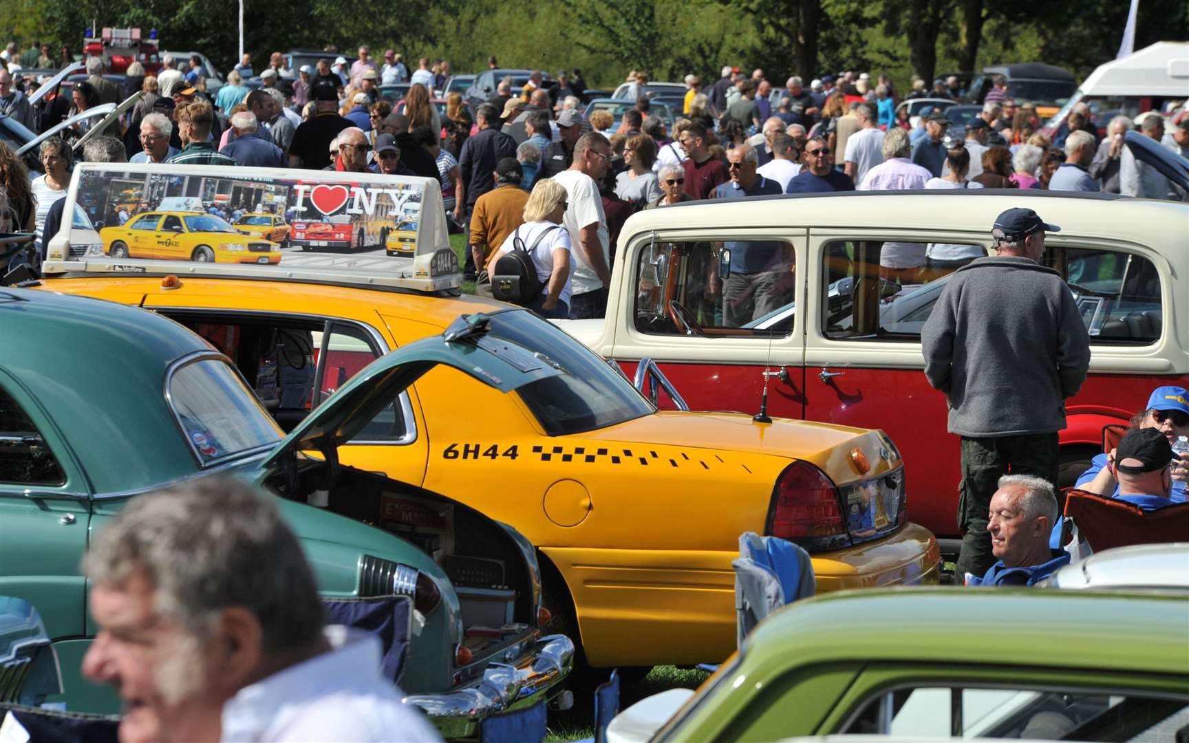 Stamford Car Show pulled in the crowds. Photo: Chris Lowndes