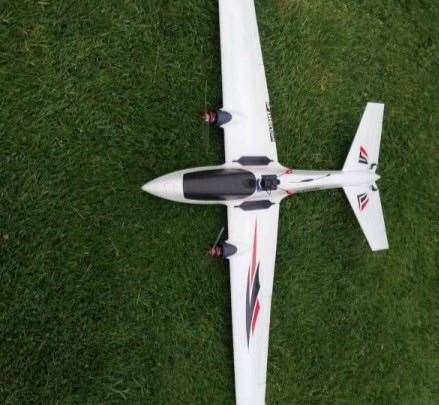 The fixed wing aircraft model aircraft used by Ling.