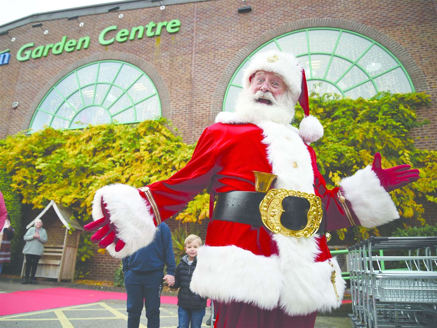 Santa at Downtown Grantham Garden Centre (61066496)
