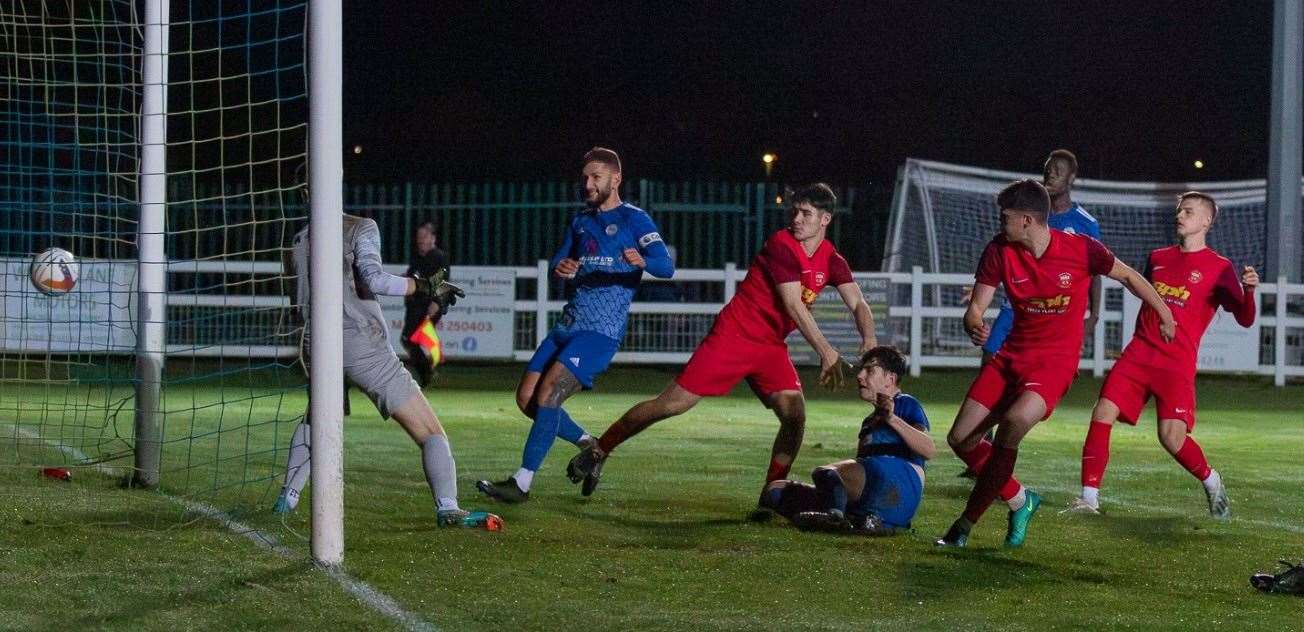 Lewis Marsh puts Sleaford in front. Photo: Steve Nesbitt @lincssnapper