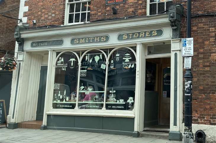 Smith's in Bourne is a brilliant boozer
