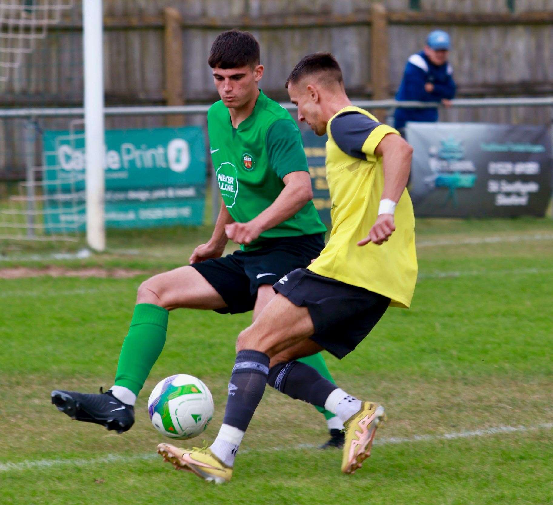 Matt Sparrow on the ball. Photo: Jason Richardson