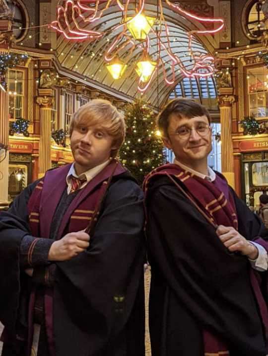 Ron Weasley and Harry Potter look-alikes