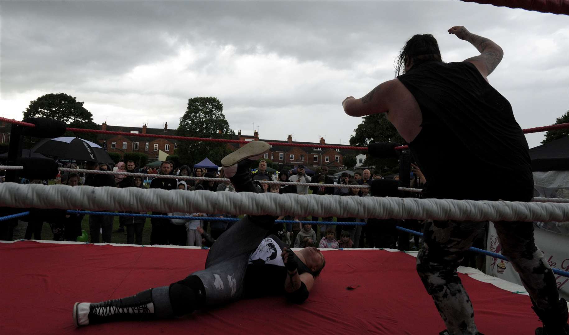 Some wrestling action. Photo: Chris Lowndes