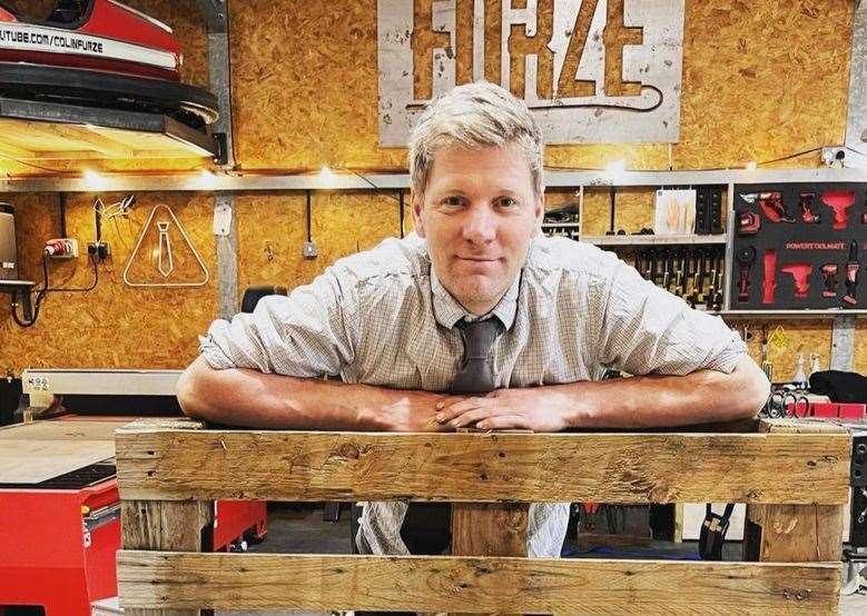 Colin Furze will start the race