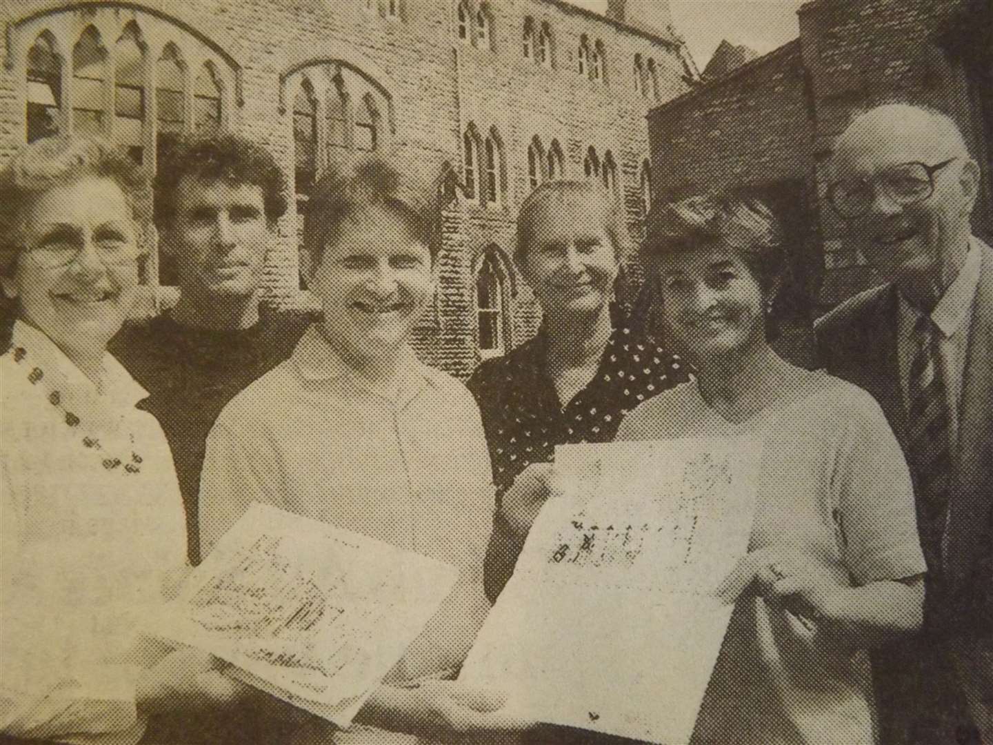 25 years ago: August 14, 1998 – Anna Timm, honorary press officer of Stamford Save the Children Fund, with some of the artists whose drawings are in the new calendar – Simon Sharp, Trevor Wissen, Sally Crew, Helen Bell and Freddie Hatley, seen in the grounds of Stamford School.
