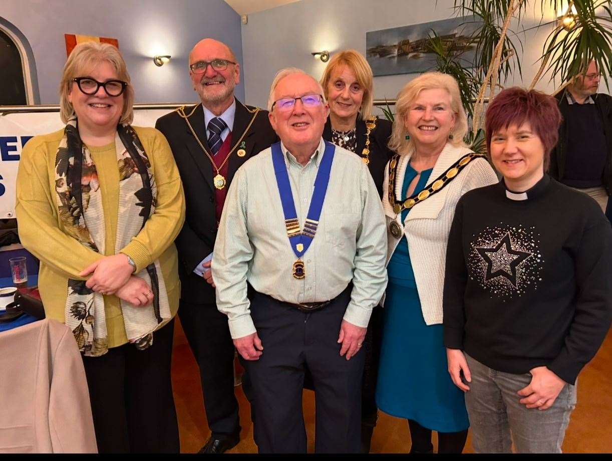 Debbie Jones, Bob Broughton,Tony Plunkett, Kate Shinkins-Hoppe, Pam Byrd and the Reverend Georgina Holding.