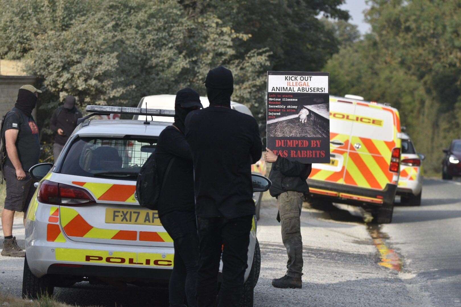 Protesters at the Goldholme Quarry in Ancaster. Credit: RSM Photography(58637435)