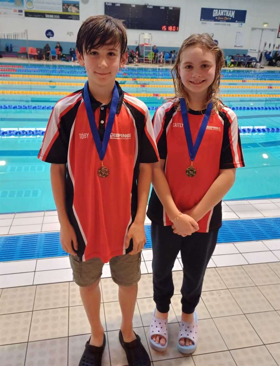400m bronze medallist Toby Brown and gold medallist Caitlynn Edmeades.