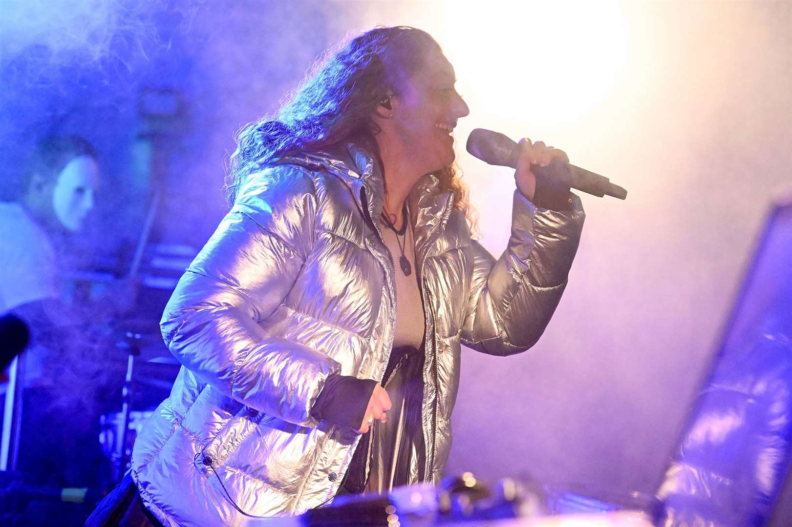 Ulta 90s performing at the Christmas fiar.
