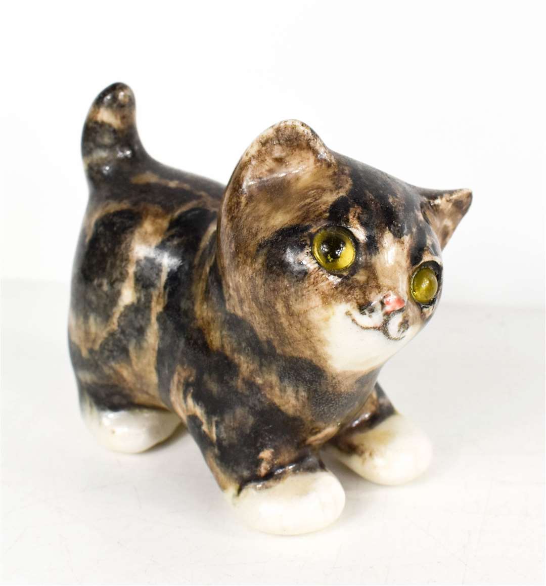 A Winstanley kitten could make £20 - £40. Photo: Stamford Auction Rooms.