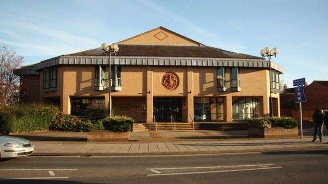 Lincoln Magistrates' Court (44504708)
