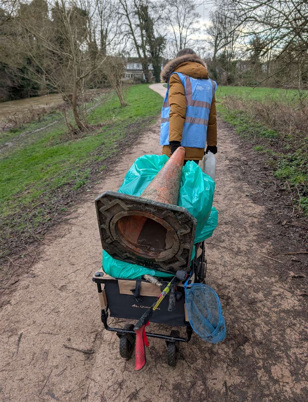 A Grantham RiverCare volunteer.