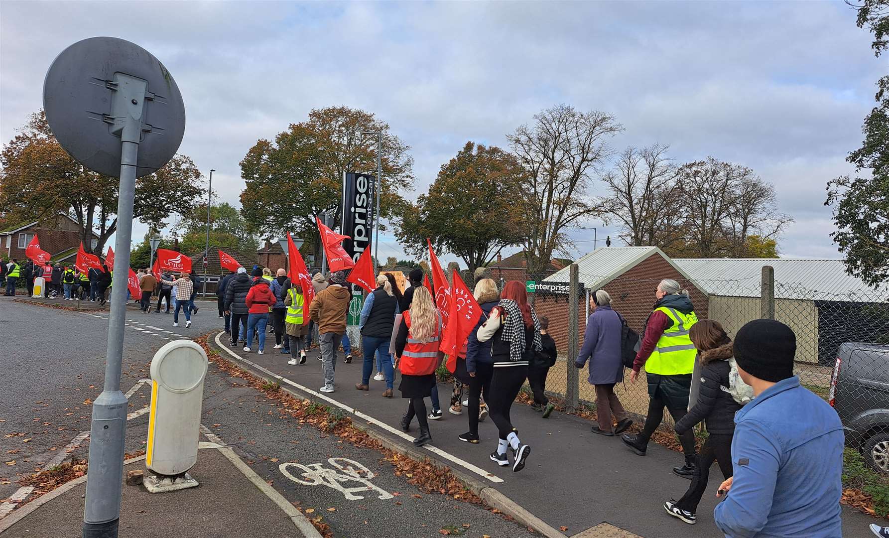 Hundreds of workers showed their support