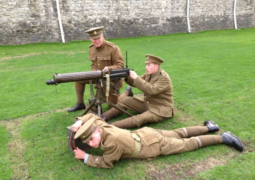 Manning the machine gun. Photo: Great War Society