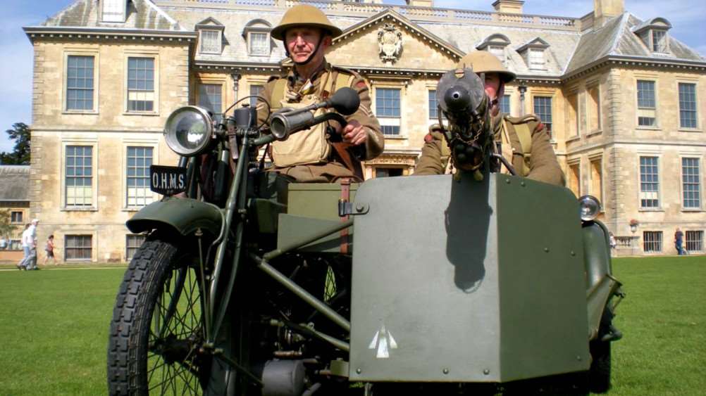 An old fashioned motorcycle and side car. Photo: Great War Society