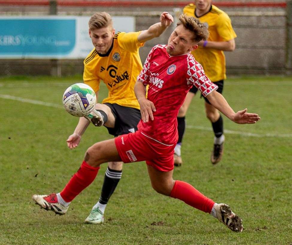 Match action from Harrowby United's victory at Gresley Rovers. Photo: Steve Nesbitt @lincssnapper
