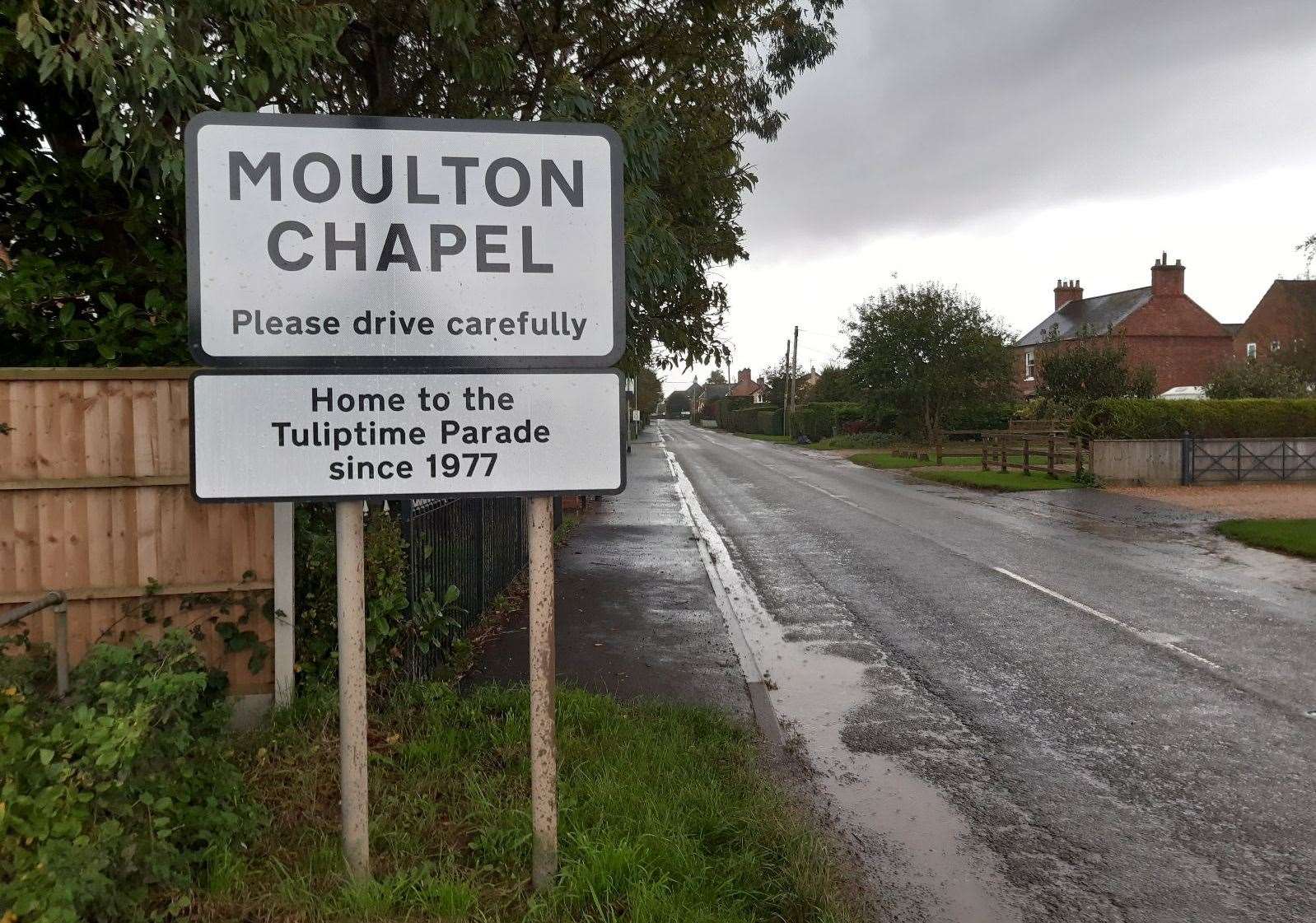 Calls have been made for action to be taken in Fen Gate, Moulton Chapel