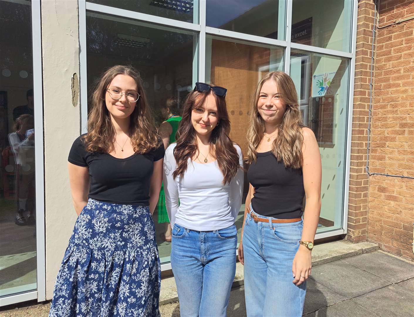 Jessica Smith, Keira Harvey and Evie Booth