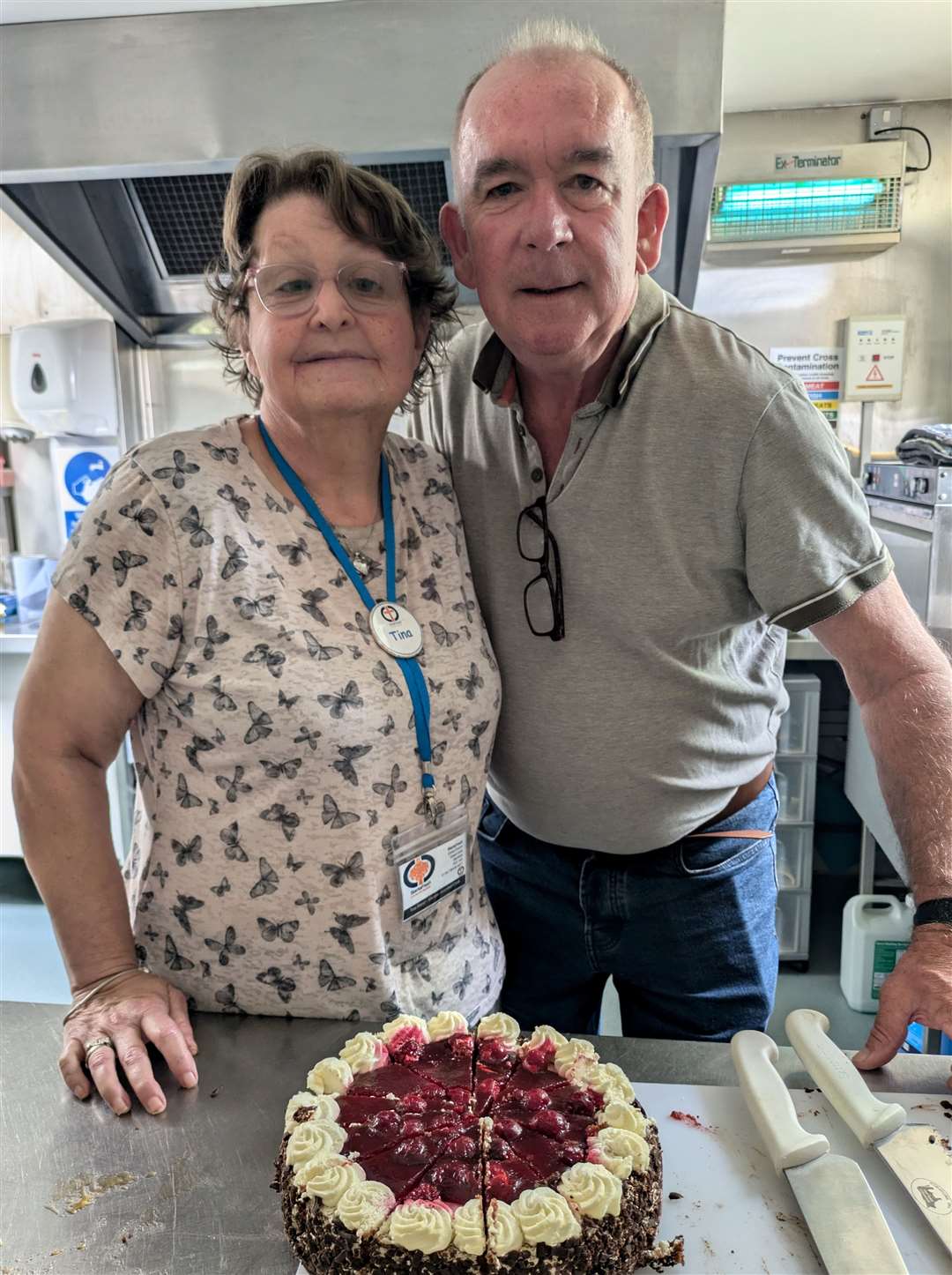 Volunteers Tina Bland and Chris Gilchrist