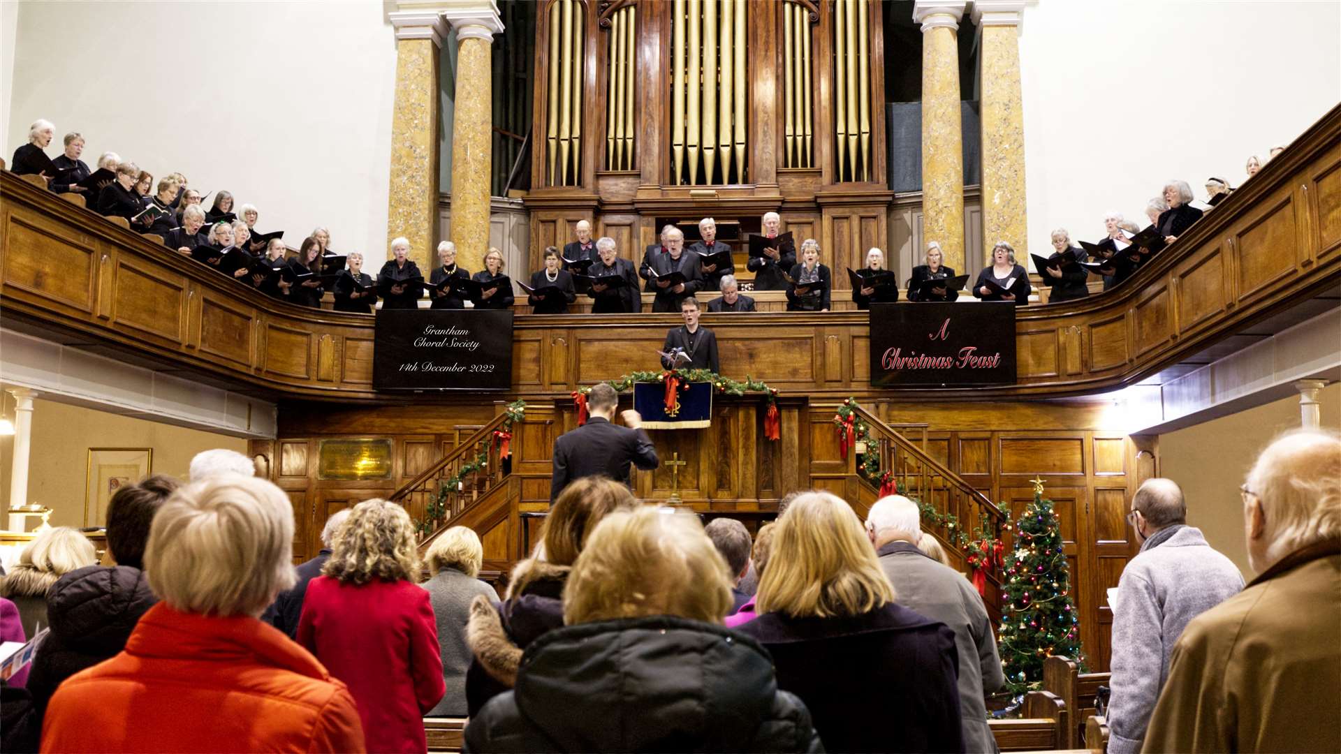The Grantham Choral Society performing.