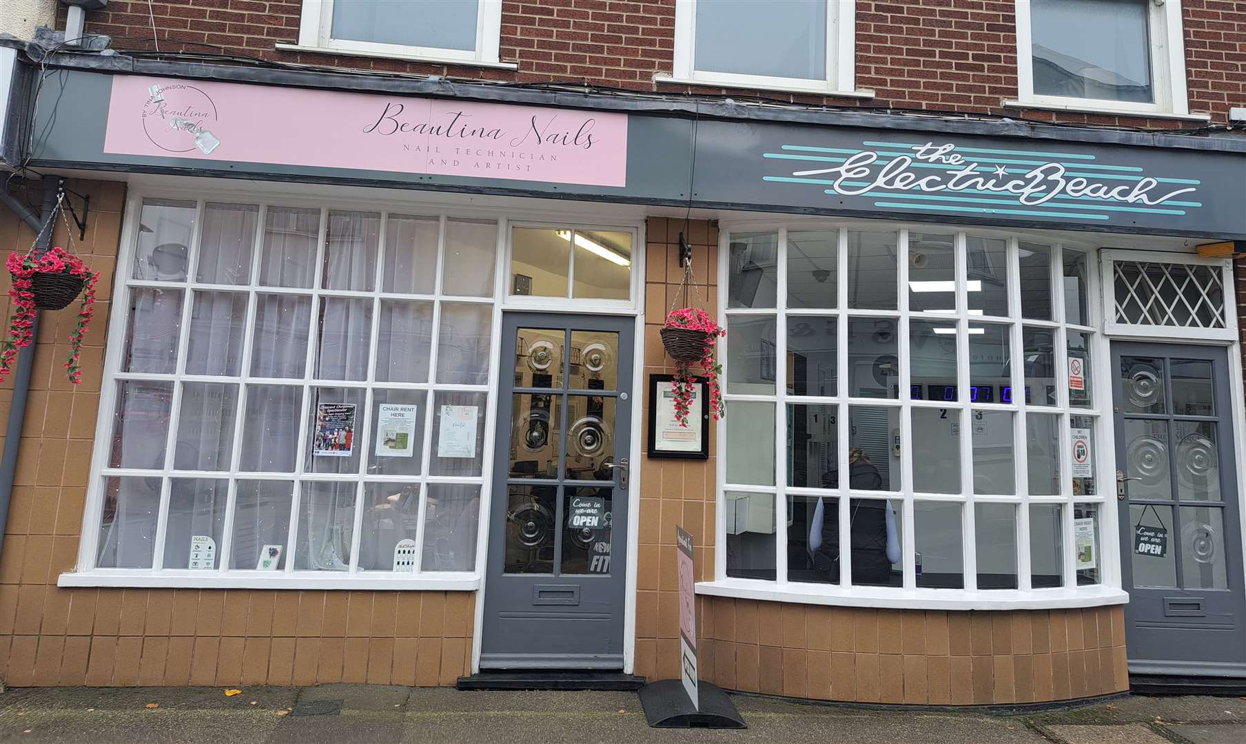 Beautina Nails is connected to a tanning salon