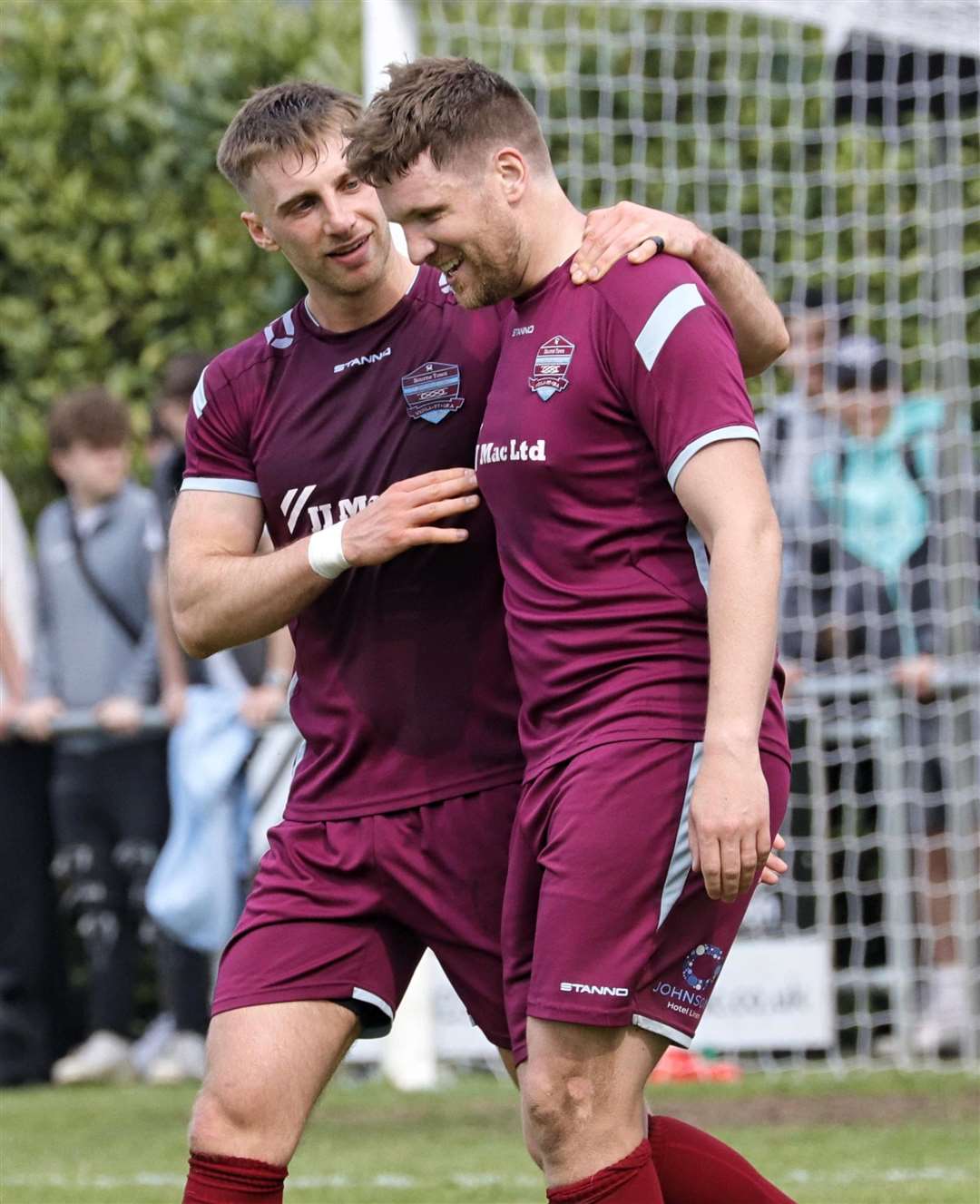 Robbie Ellis and Tom Siddons. Photo: Dave Mears