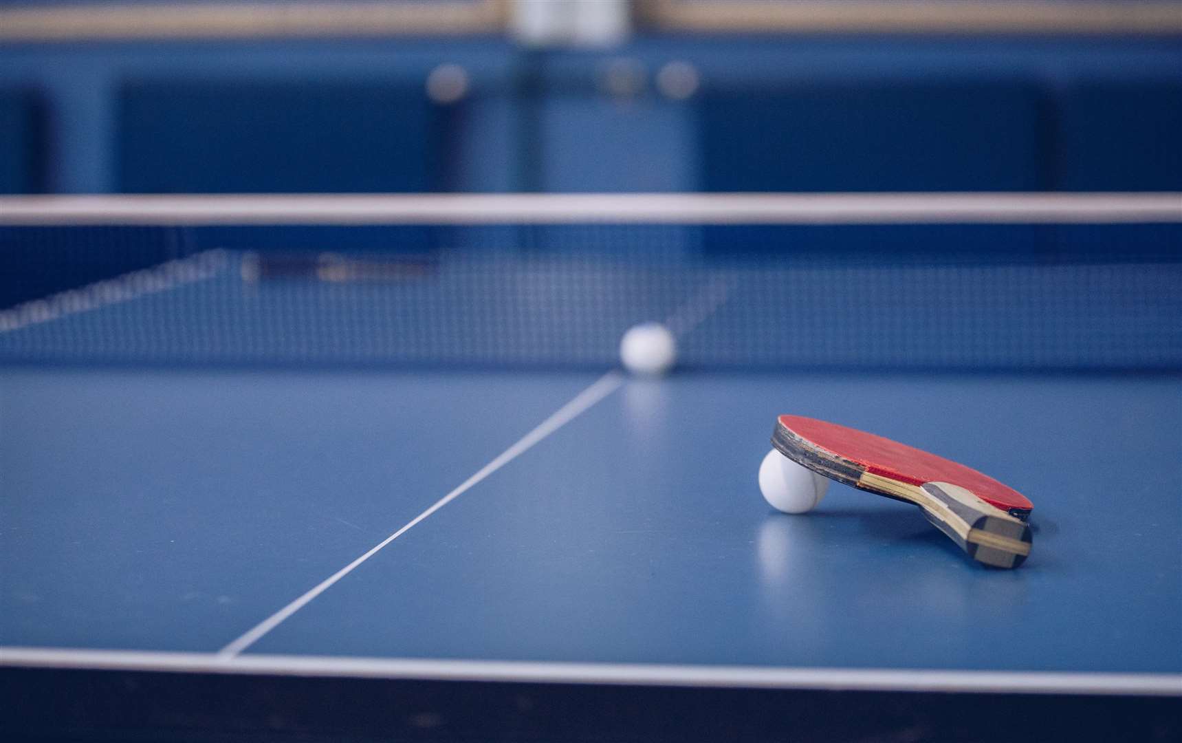 Table tennis equipment on tennis table. Photo: istock