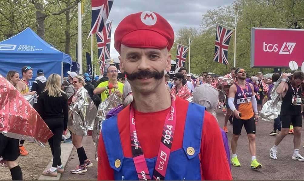 Super Simon Killen is a world record holder after completing the London Marathon dressed as Mario