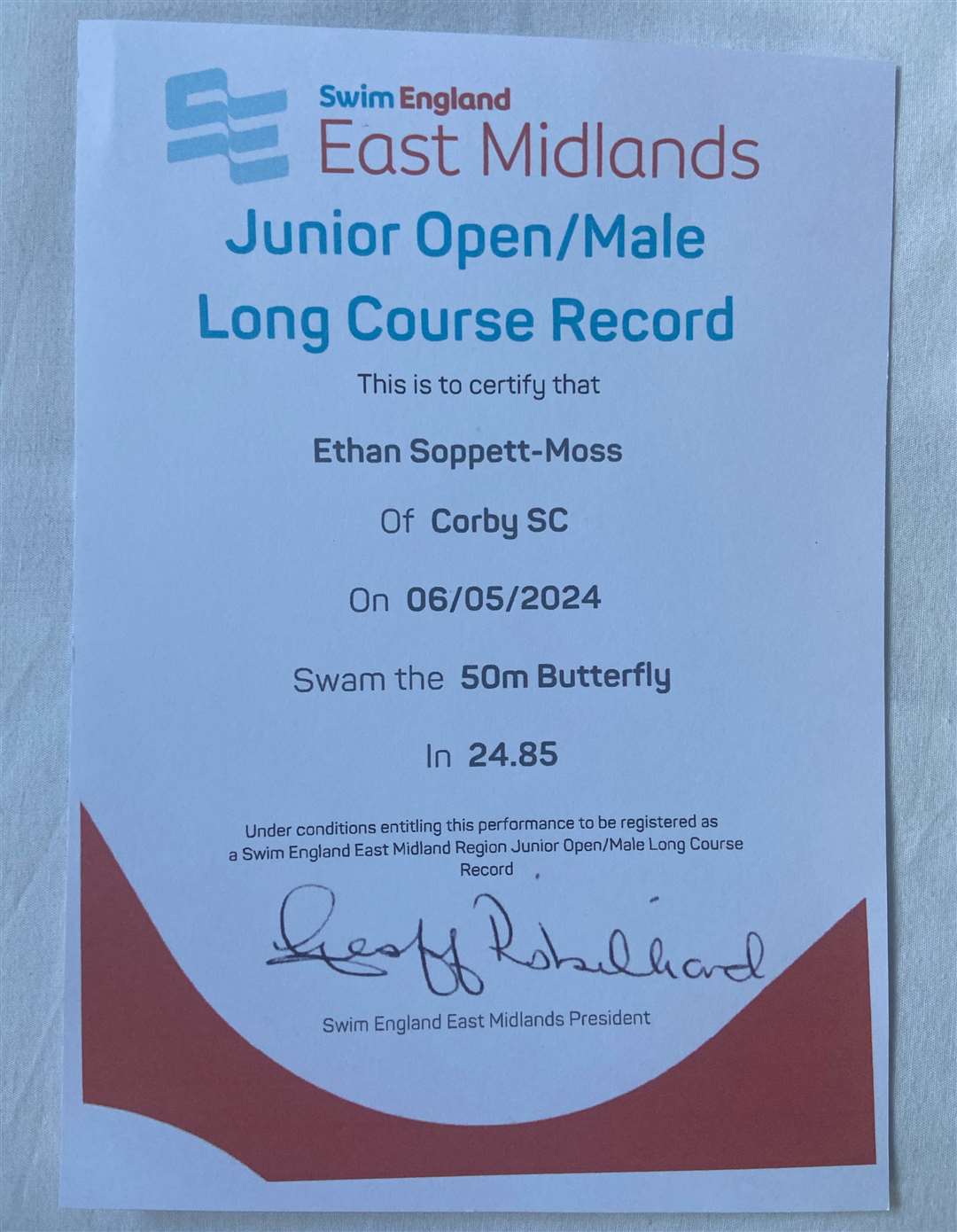 Ethan Soppett-Moss swimming 50m Butterfly in under 25 seconds