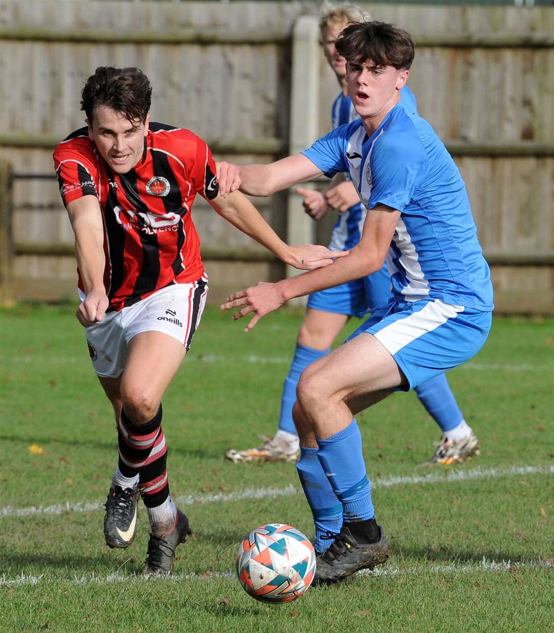 FA Vase action from Holbeach's home defeat to Droitwich Spa. Photo: Chris Lowndes